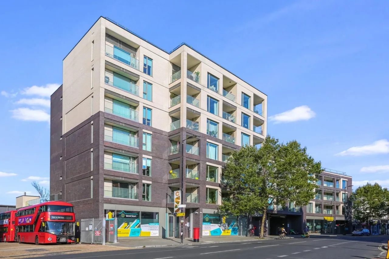 Camberwell Road, London, SE5, photo 8