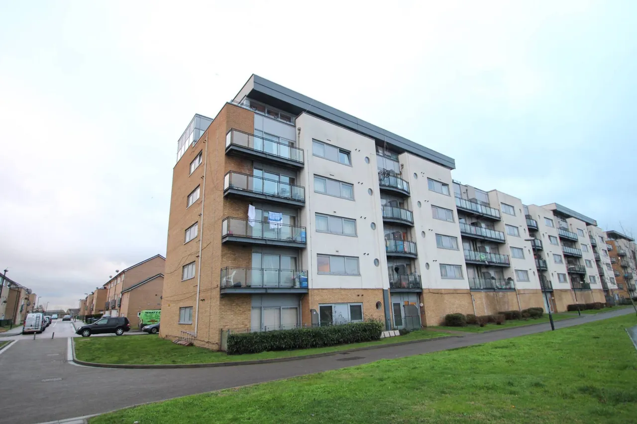 1 bed flat for sale — Hill House, London, Greater London, SE28