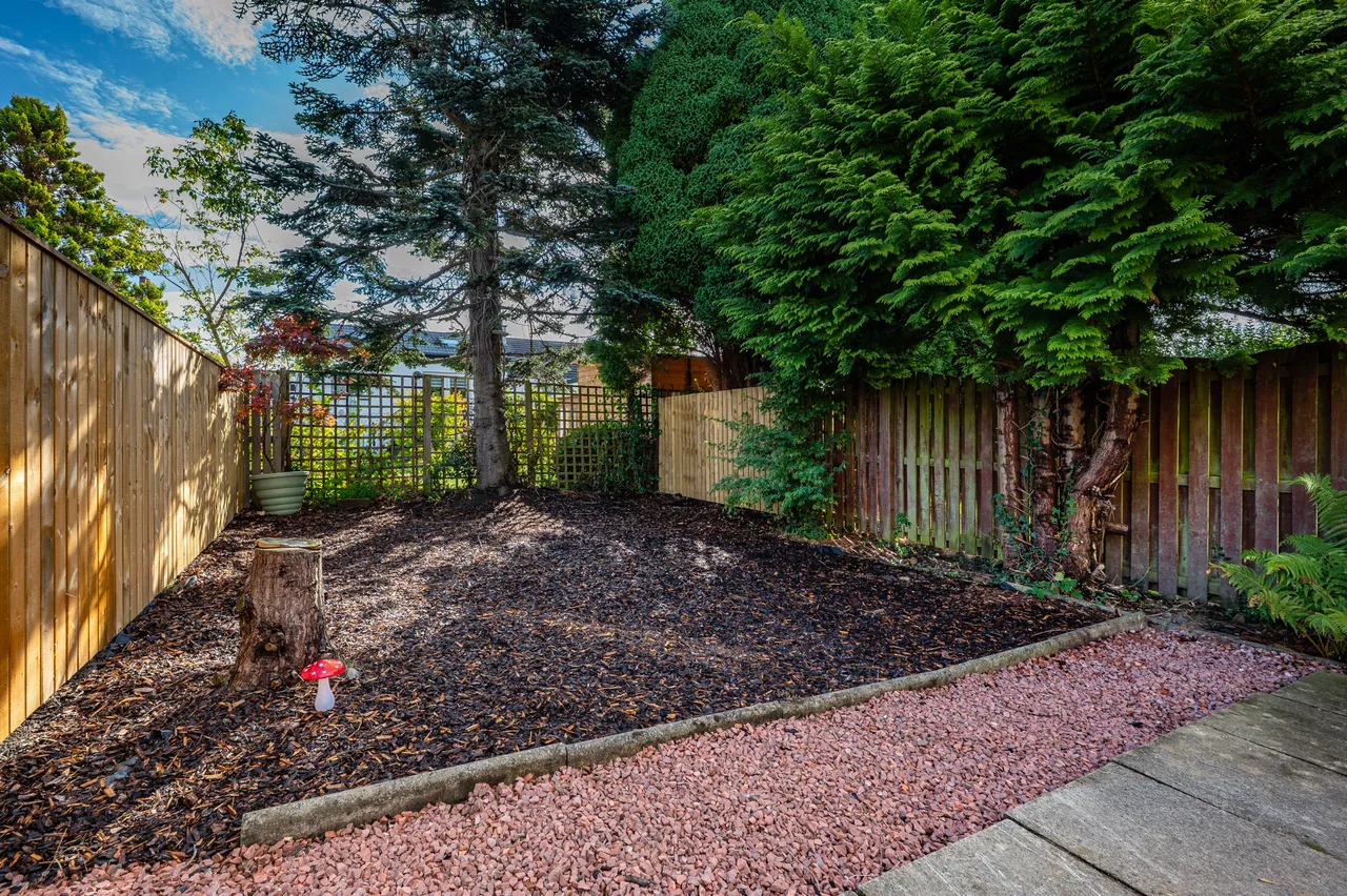 Underwood Road, Burnside, G73, photo 32