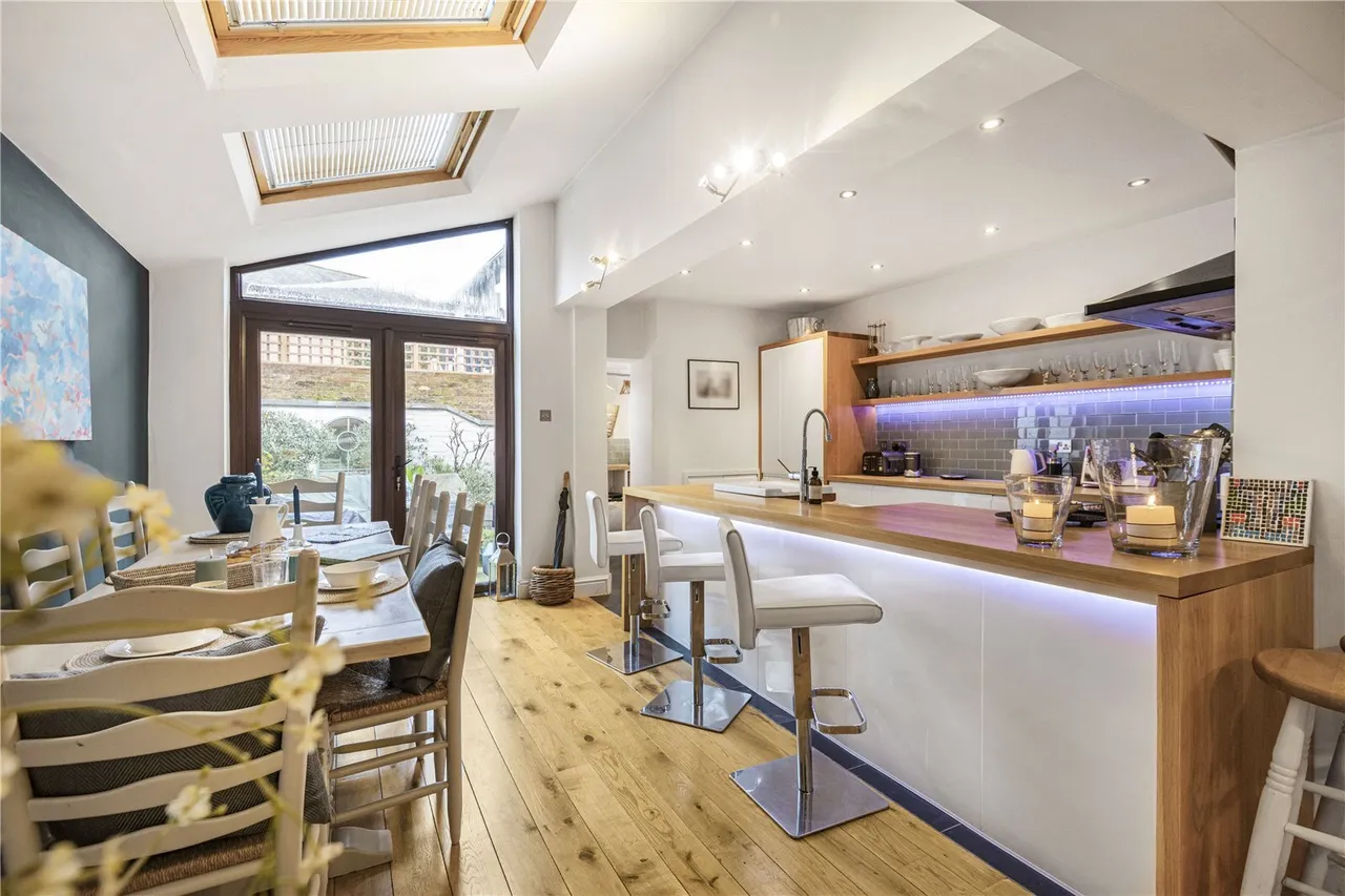 Queen Street, Henley-on-Thames, RG9, photo 2