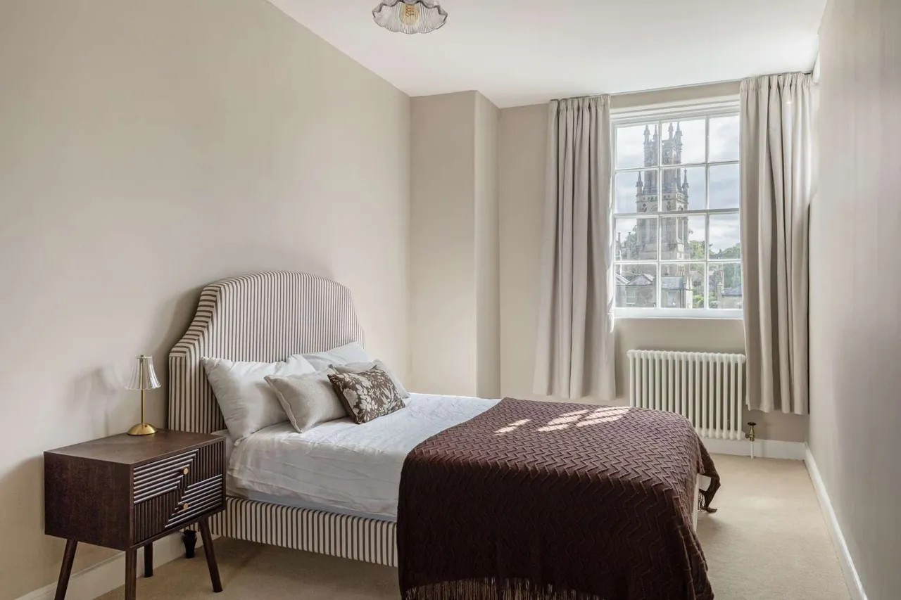 Lansdown Crescent, Bath, Somerset, BA1 5EX, photo 11