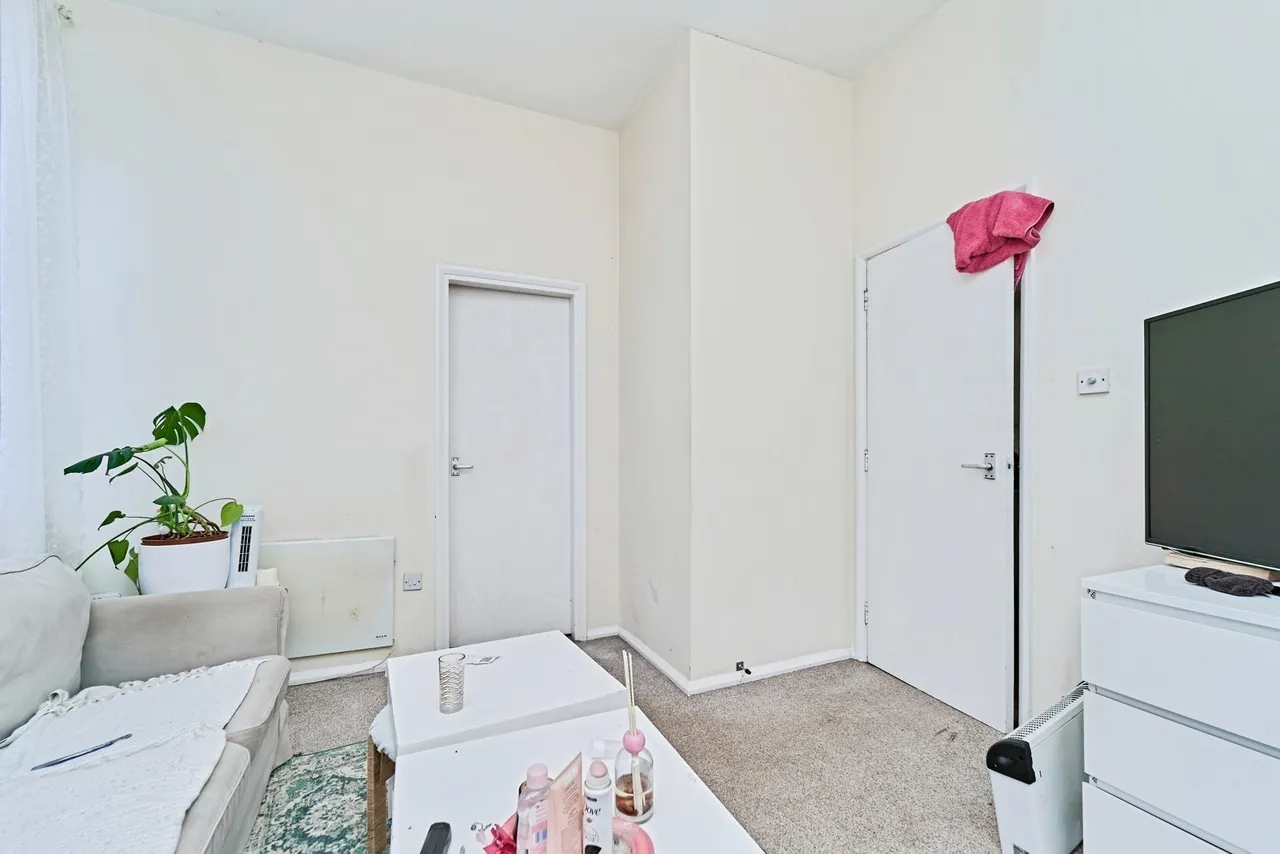 Butts Road, Walsall, West Midlands, WS4, photo 12
