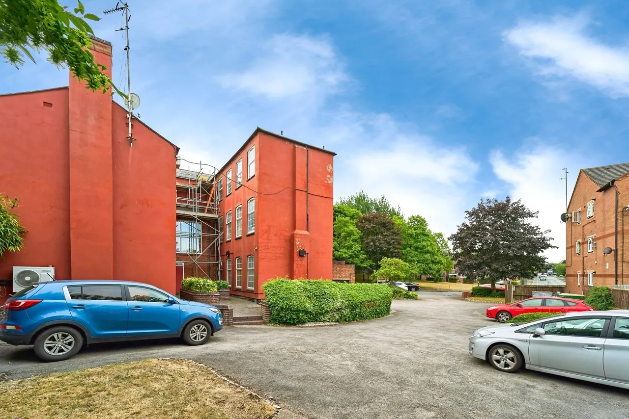 Butts Road, Walsall, West Midlands, WS4, photo 2