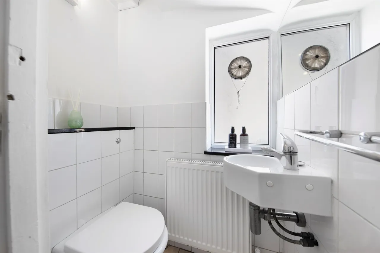 Hall Lane, London, NW4, photo 9