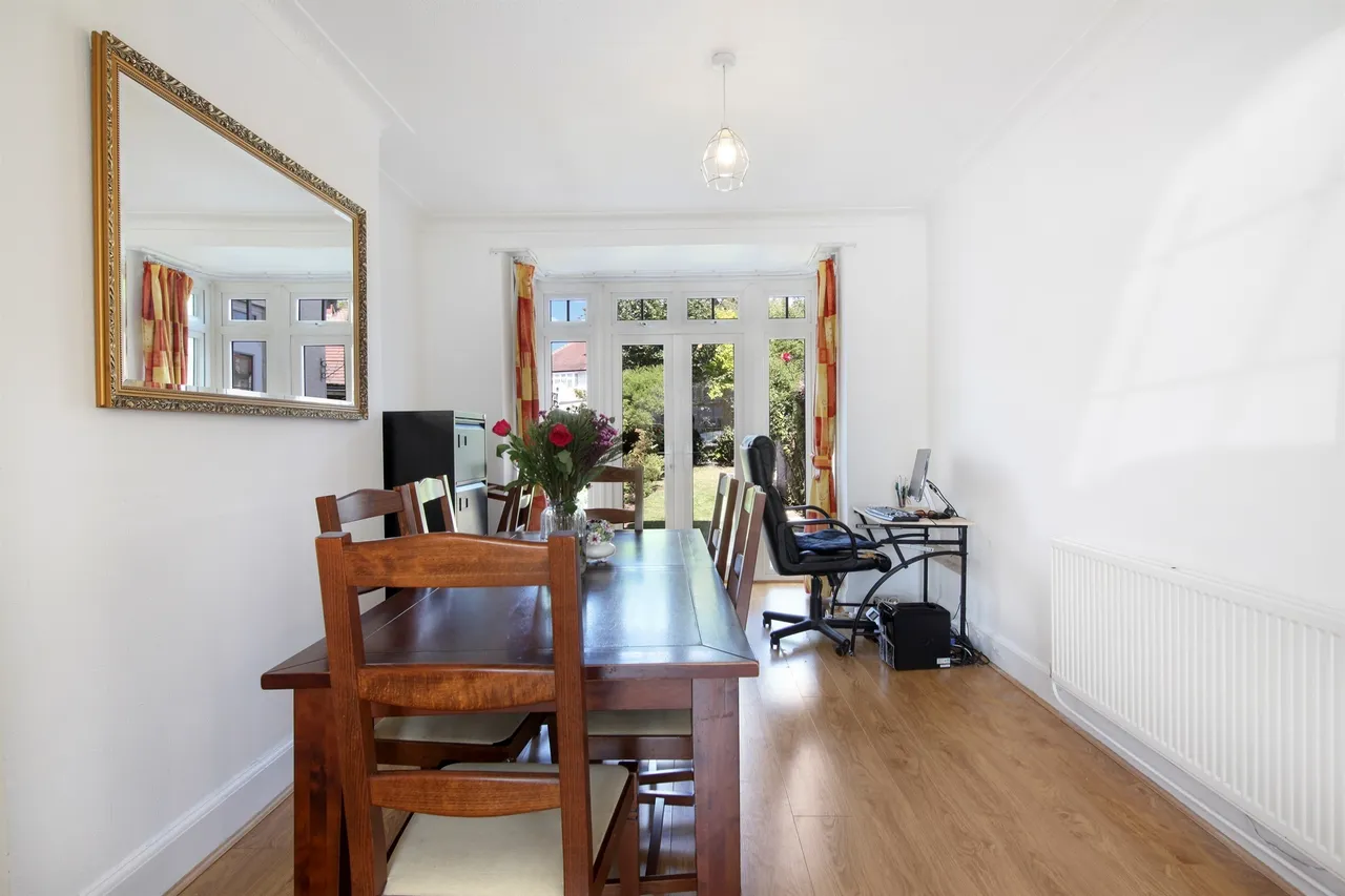 Hall Lane, London, NW4, photo 6