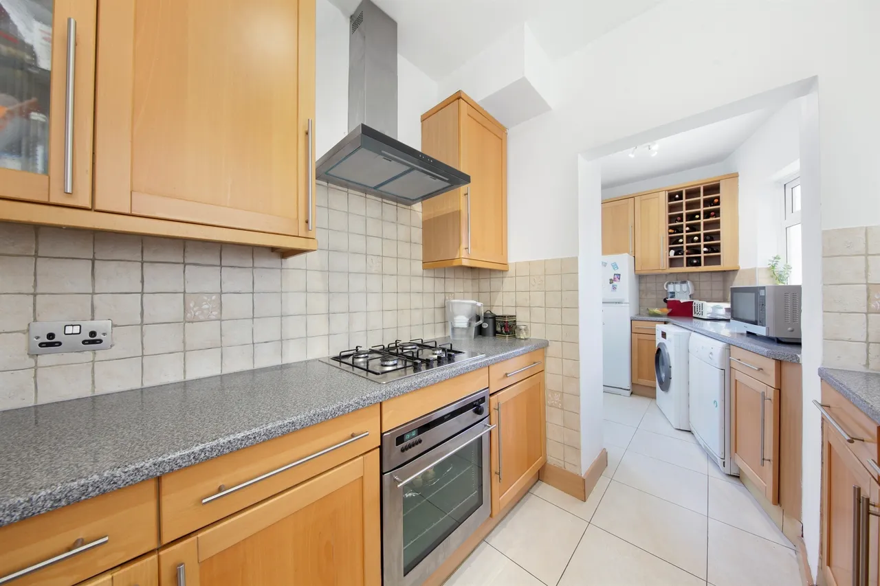 Hall Lane, London, NW4, photo 13
