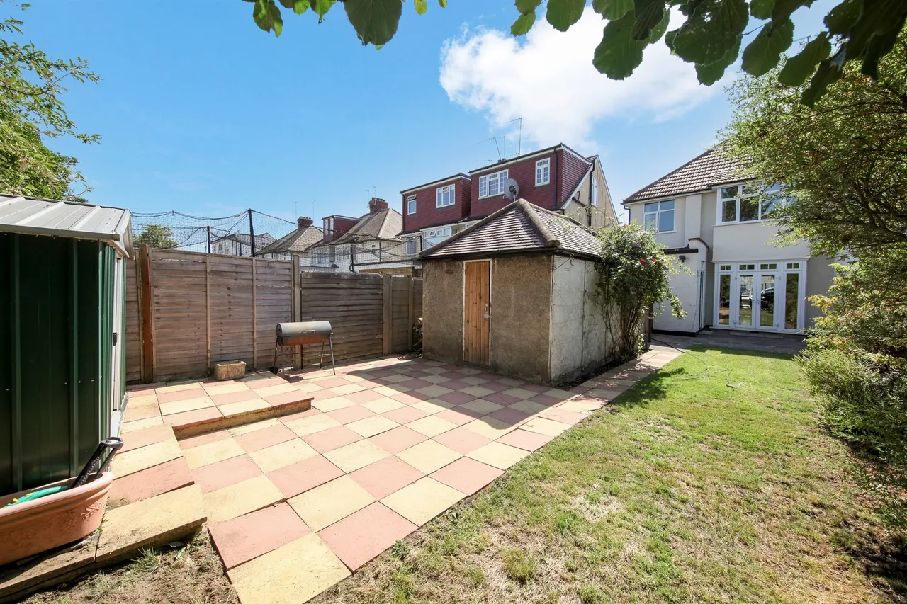 Hall Lane, London, NW4, photo 4