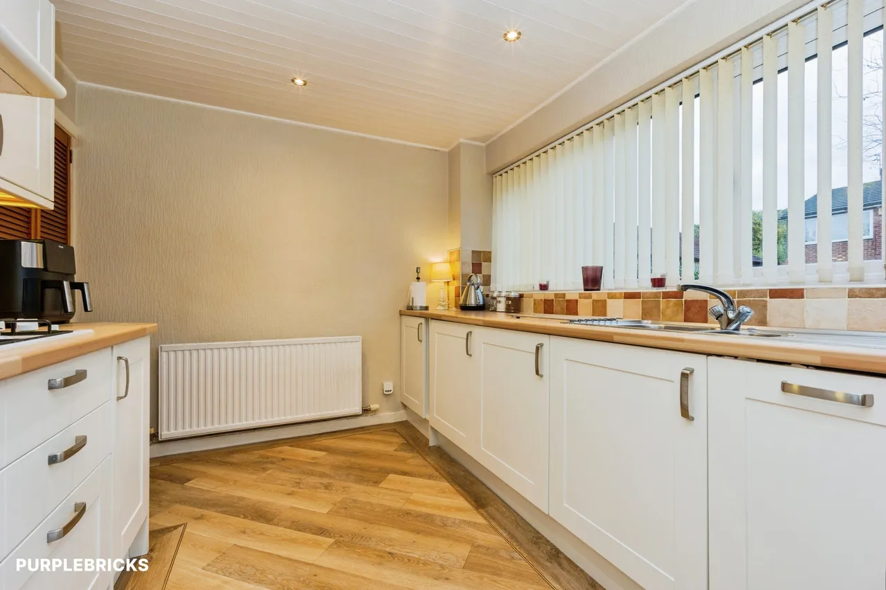 Ashdale Close, South Reddish, SK5, photo 5