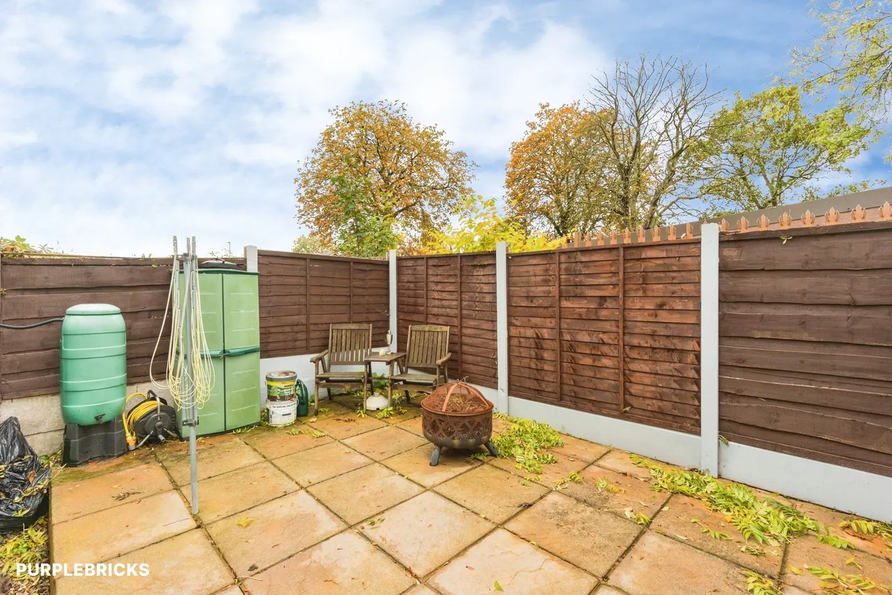 Ashdale Close, South Reddish, SK5, photo 19