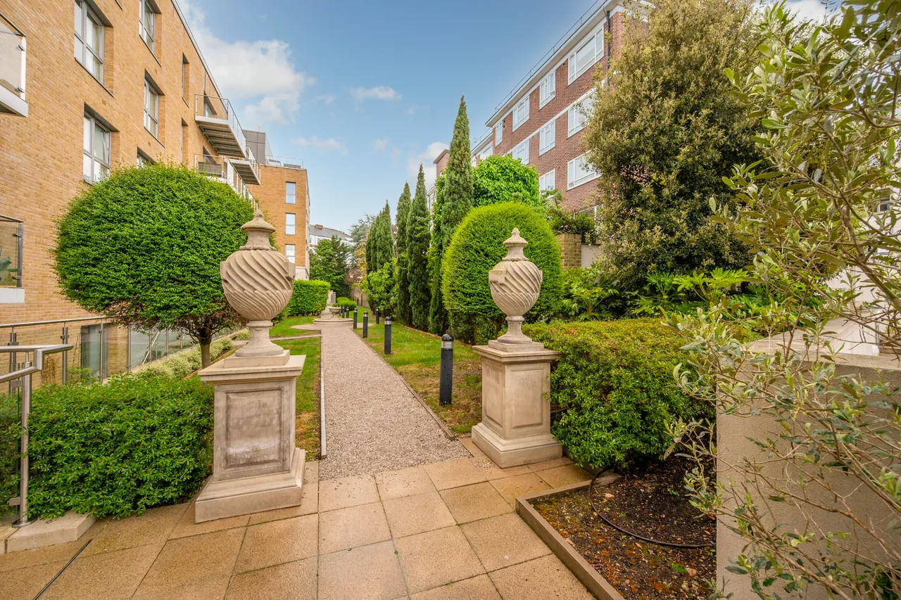 Flat 9, 5 Oakhill Road, London, photo 18