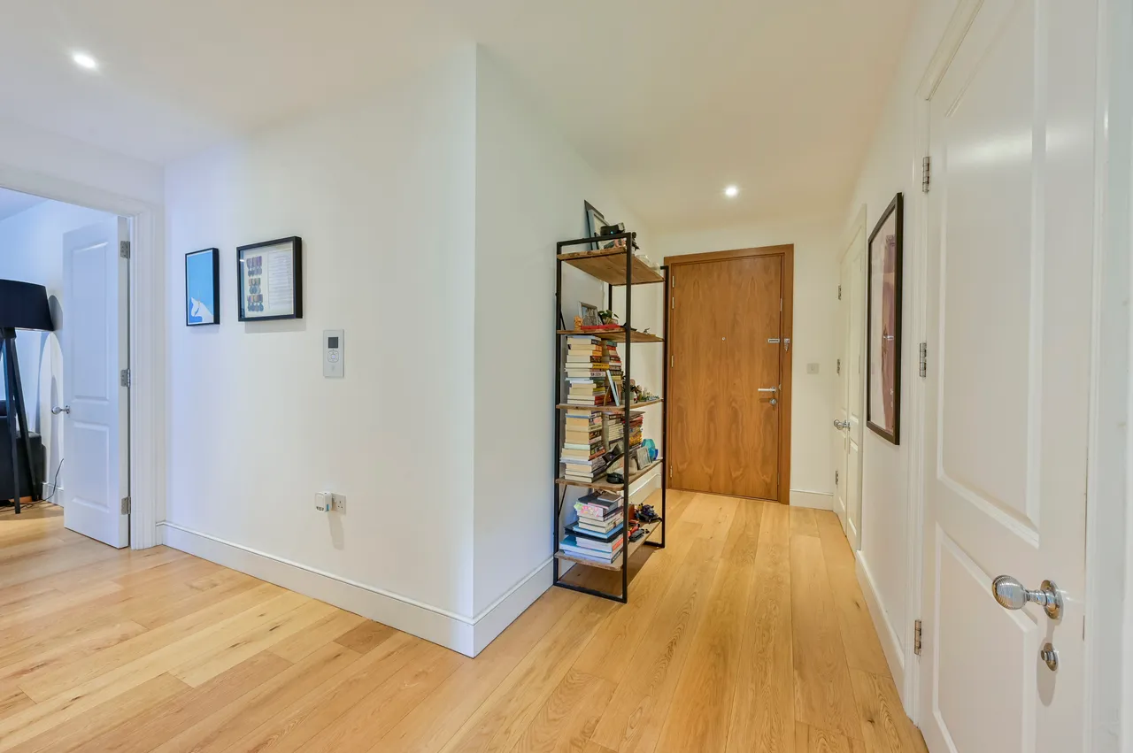 Flat 9, 5 Oakhill Road, London, photo 11