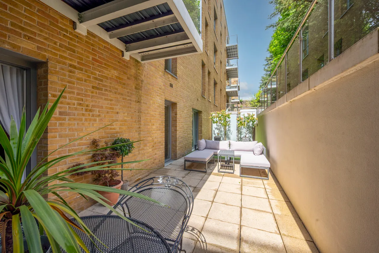 Flat 9, 5 Oakhill Road, London, photo 6