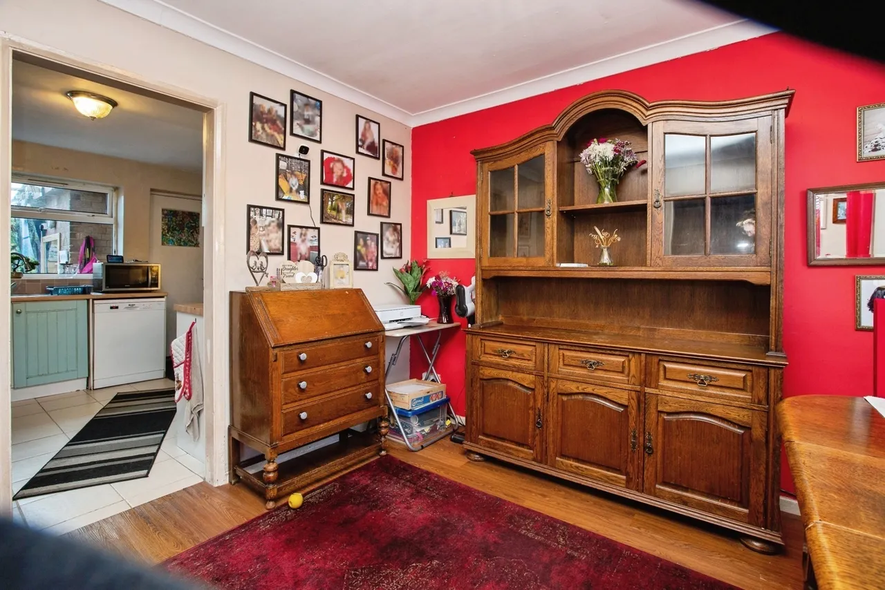 Abbott Crescent, Farnsfield, NG22, photo 9