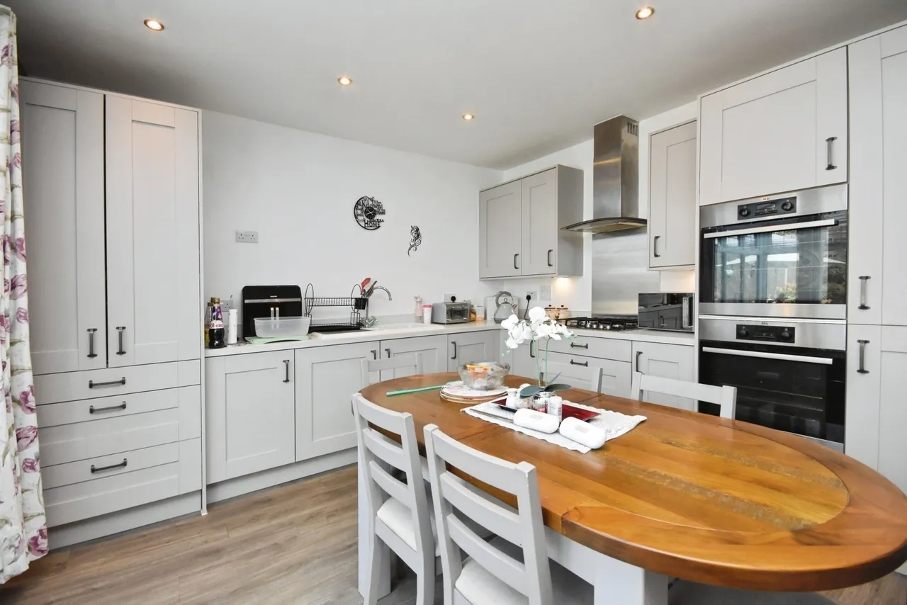 3 bed house for sale — Osier Place, BRAINTREE, Essex, CM7