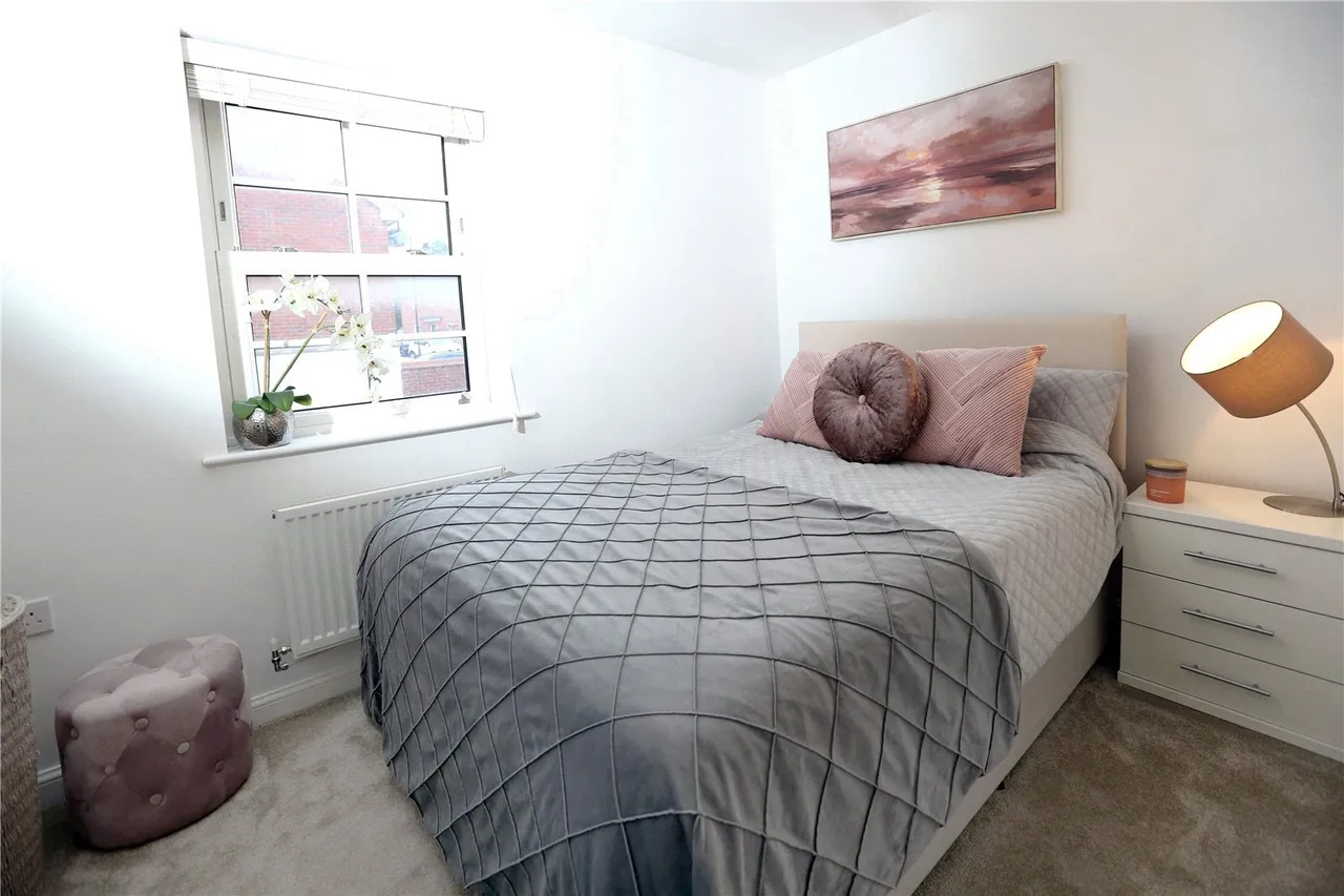 Bazeley Road, Waterlooville, PO7, photo 9