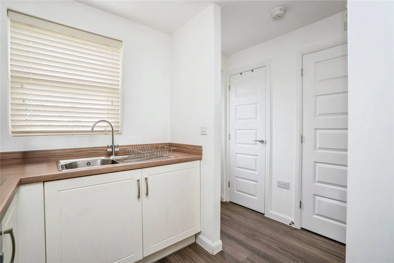 Bazeley Road, Waterlooville, PO7, photo 4