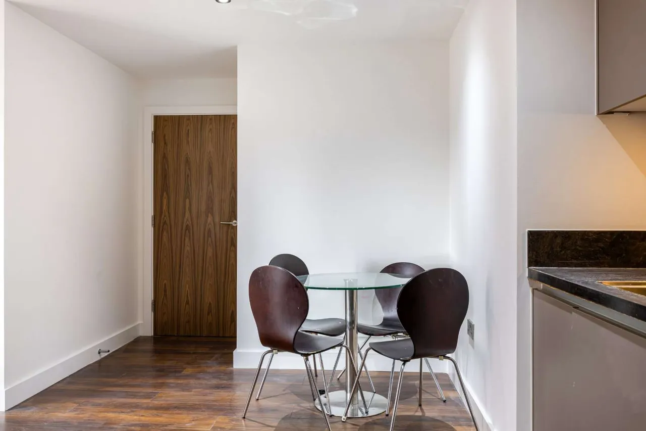 Ordsall Lane, Salford, M5, photo 9