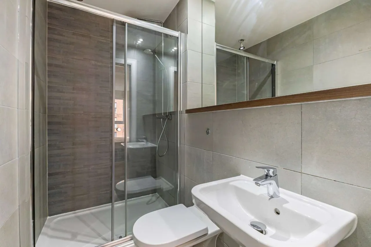 Ordsall Lane, Salford, M5, photo 14