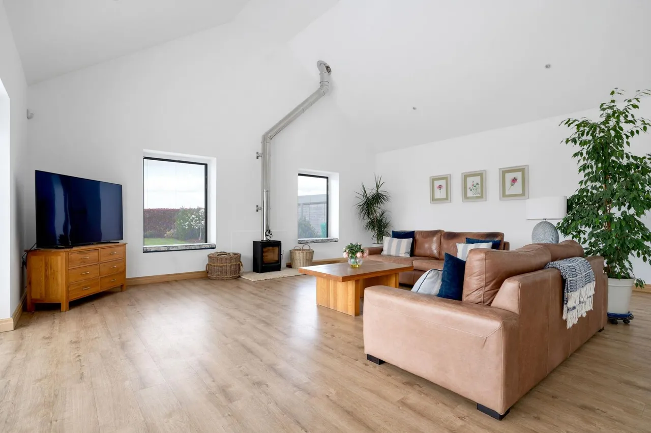 Eldernell Lane, Coates, PE7, photo 3