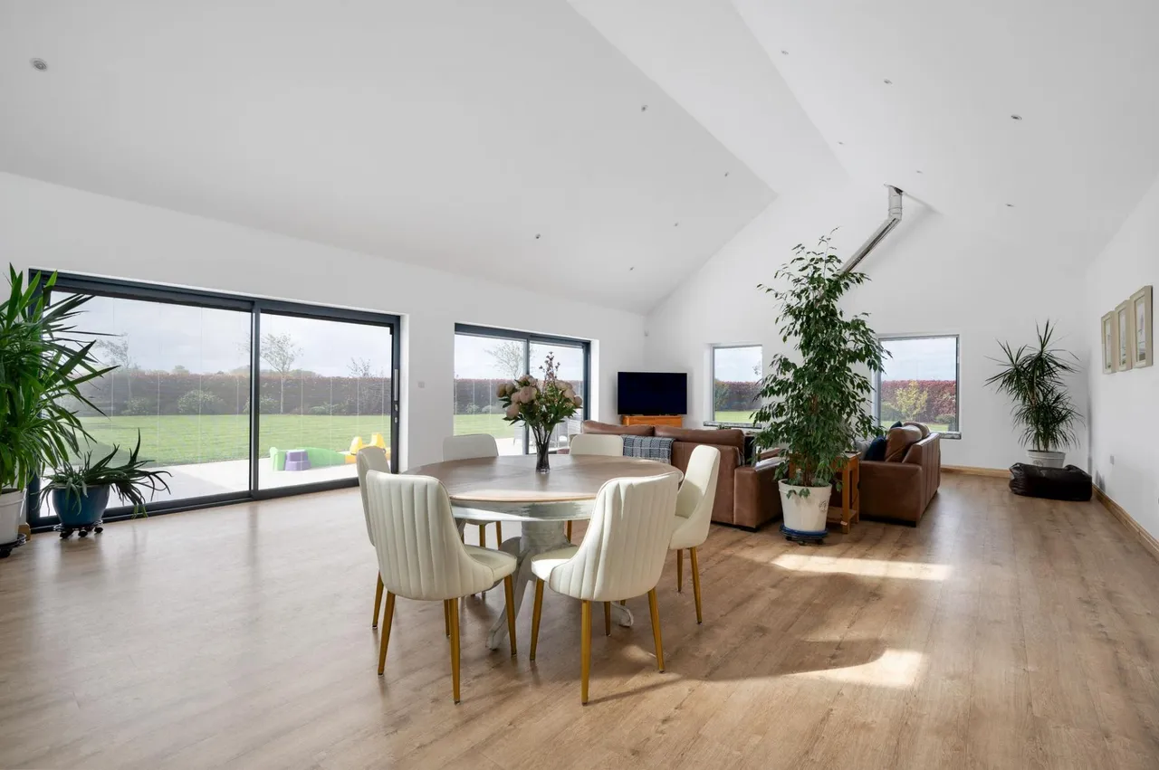 Eldernell Lane, Coates, PE7, photo 5
