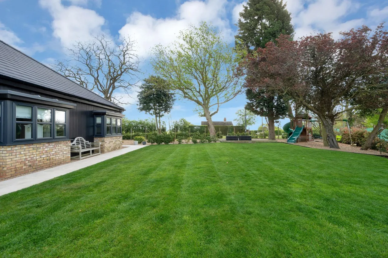 Eldernell Lane, Coates, PE7, photo 31