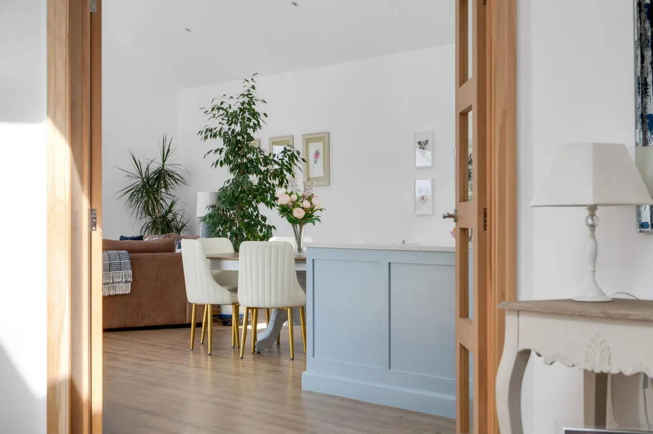 Eldernell Lane, Coates, PE7, photo 12