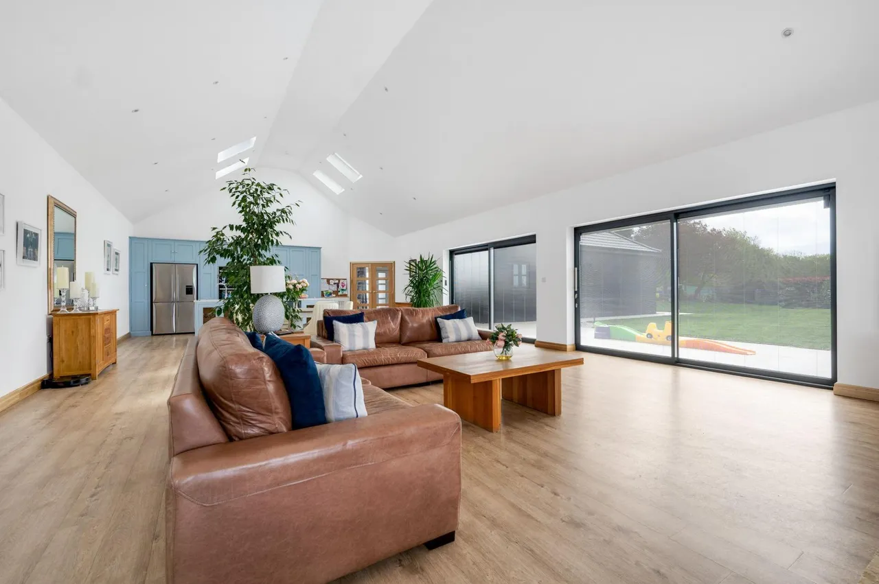 Eldernell Lane, Coates, PE7, photo 4