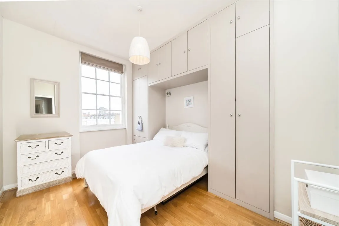 St. Georges Drive, London, SW1V, photo 4