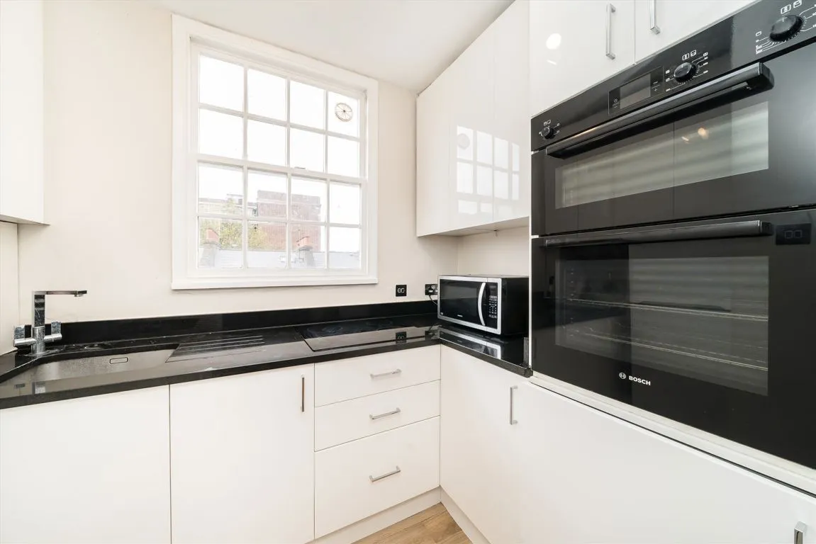 St. Georges Drive, London, SW1V, photo 6