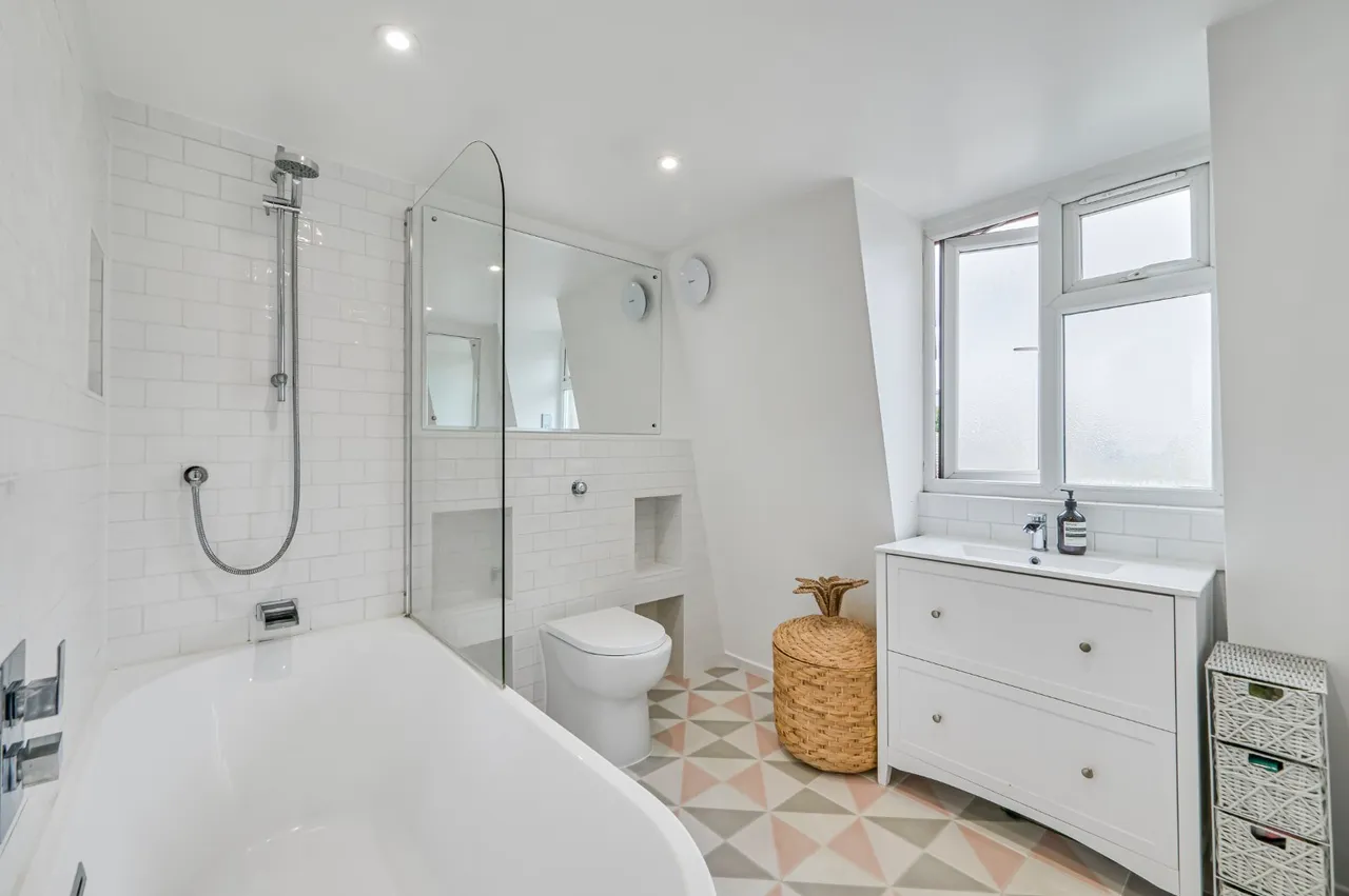 Steerforth Street, Earlsfield, SW18, photo 5