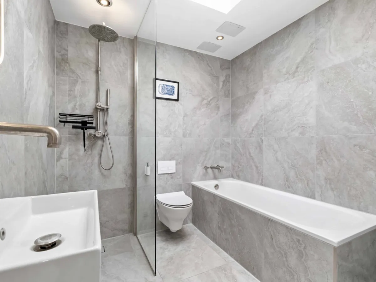 Devonport Mews, London, W12, photo 10