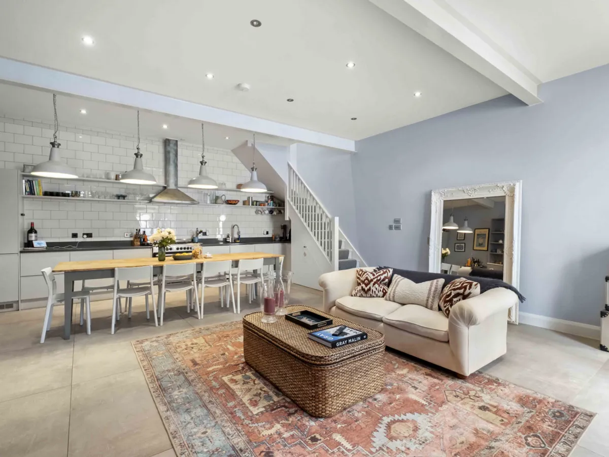 Devonport Mews, London, W12, photo 4
