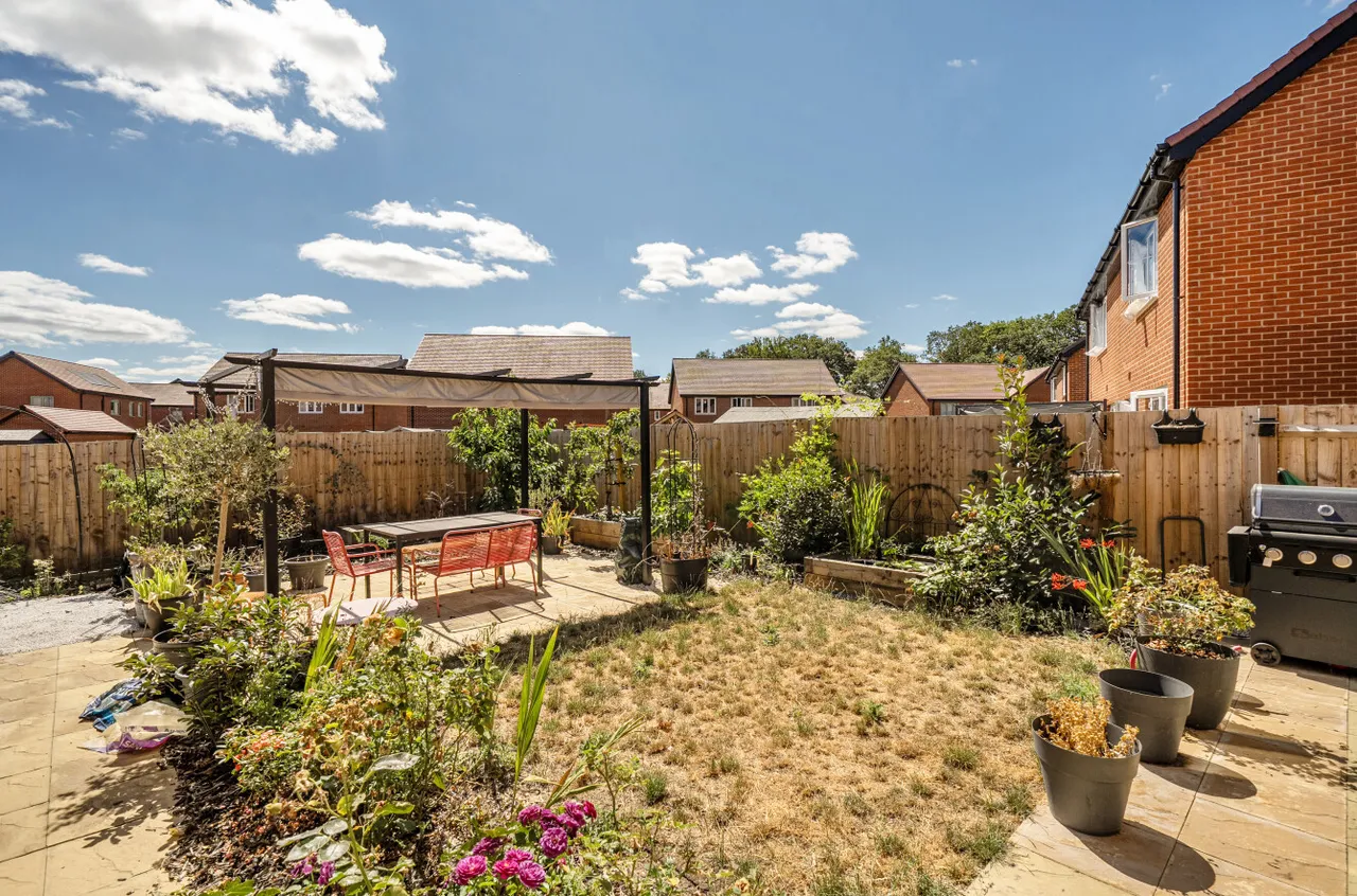 Huntley Way, Finchampstead, Wokingham, Berkshire, RG40 4PU, photo 19