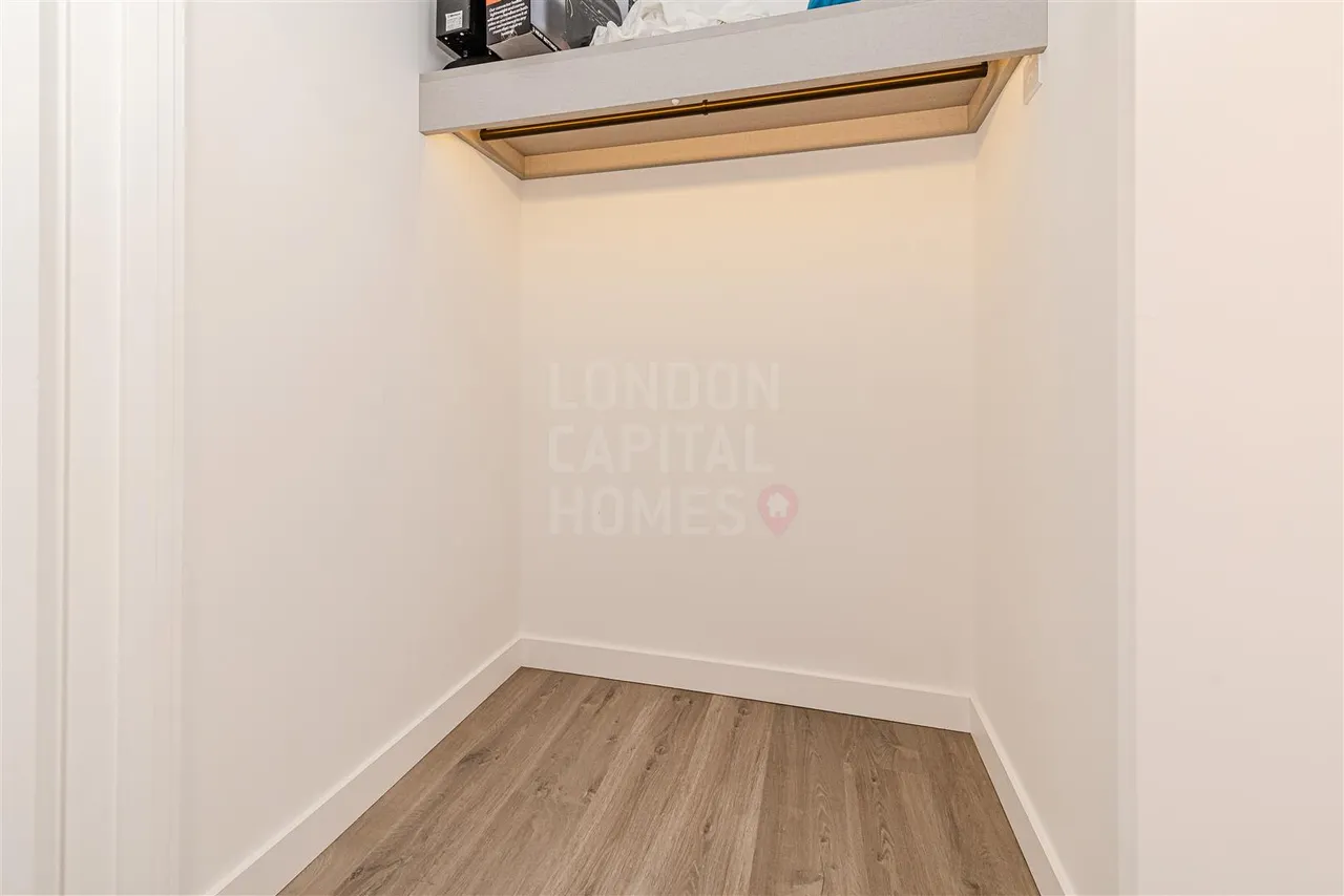 Coster Avenue, London, photo 17