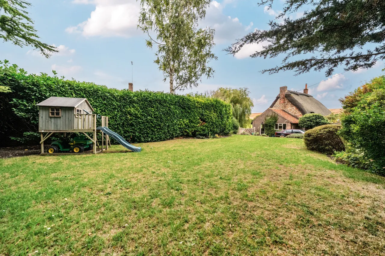 Upper Lambourn, Hungerford, RG17, photo 20