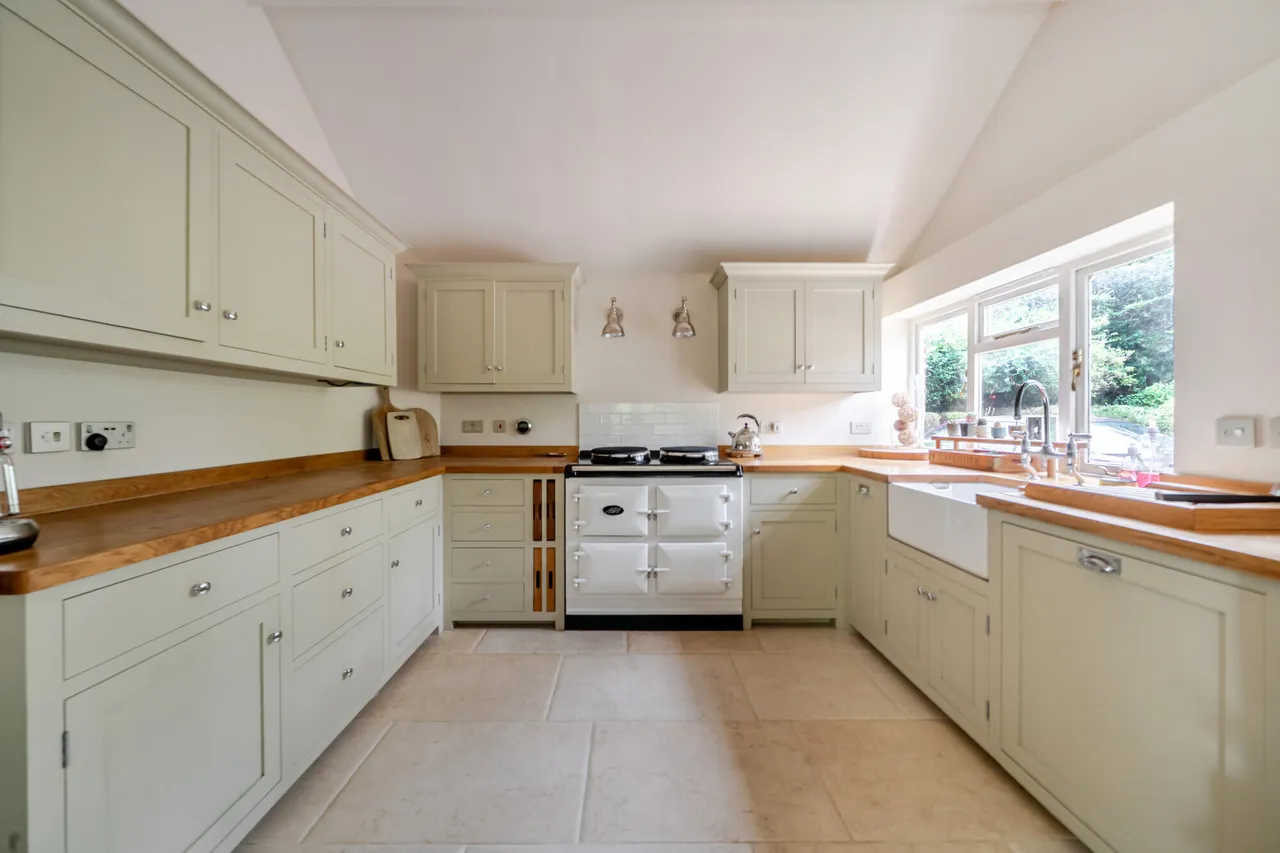 Upper Lambourn, Hungerford, RG17, photo 7