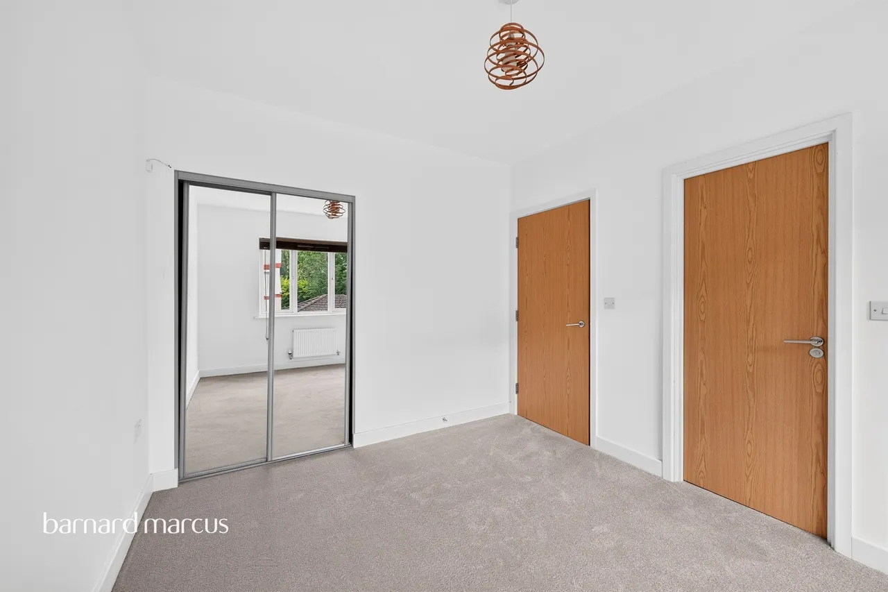 Dalmeny Way, Epsom, photo 7