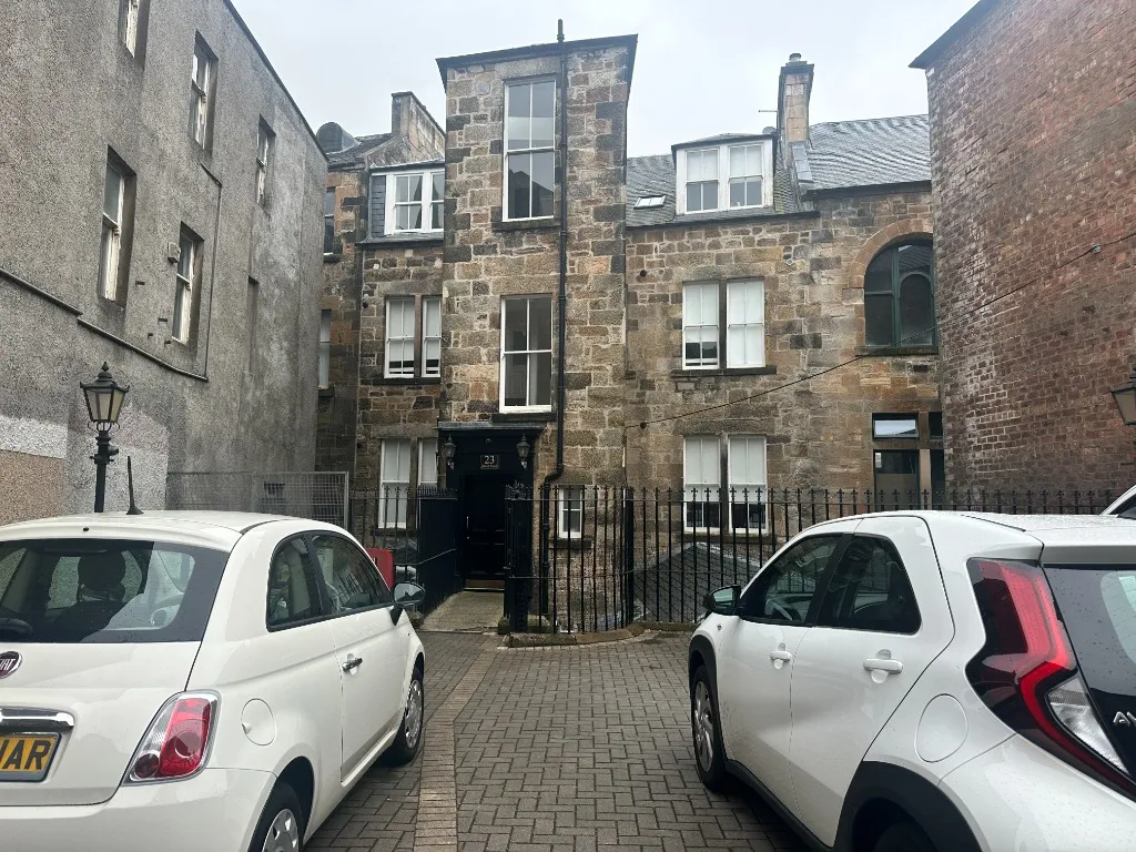 1 bed flat to rent, School Wynd, Paisley, PA1