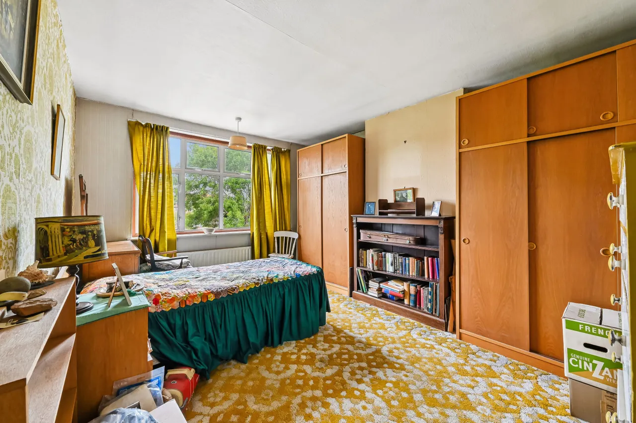 Springfield Avenue, London, SW20, photo 8