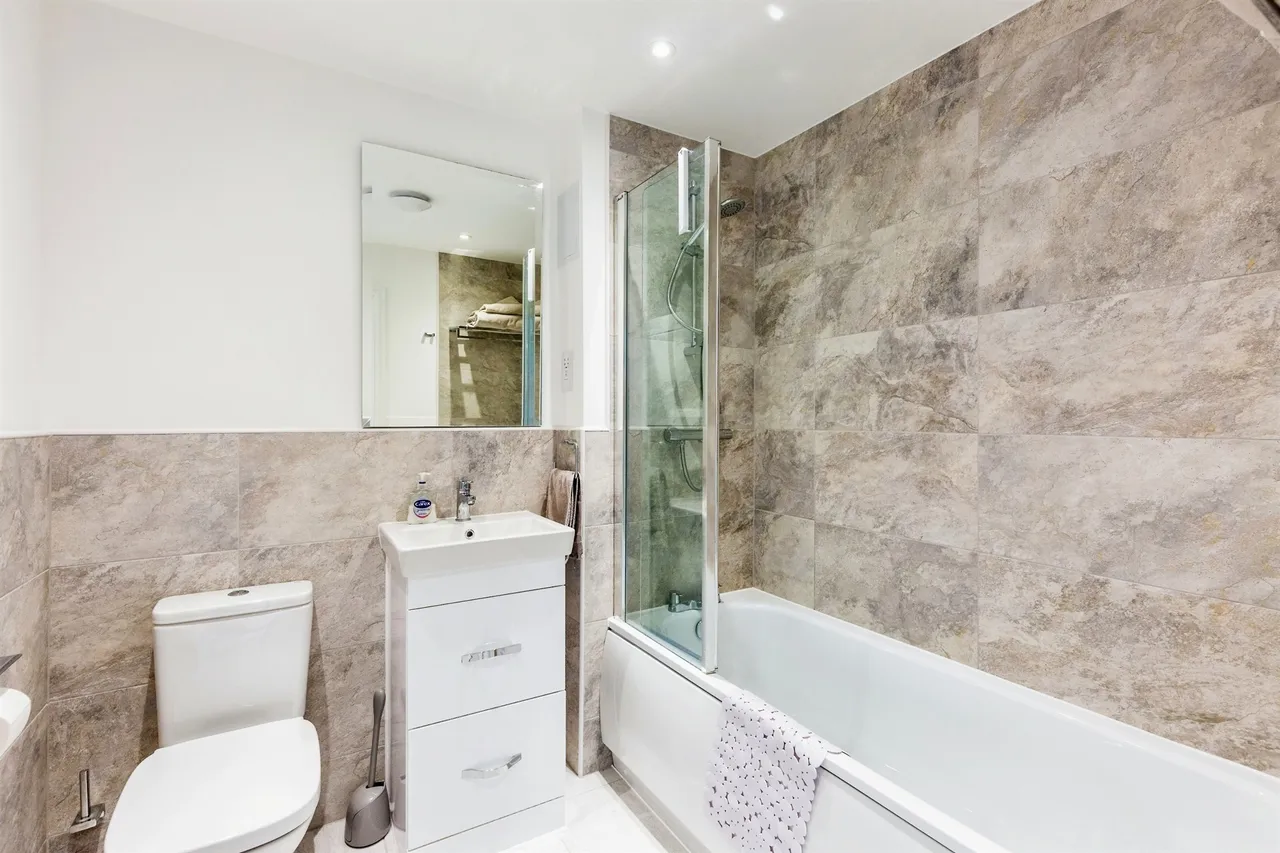 Limbrey Drive, Olney, MK46, photo 11