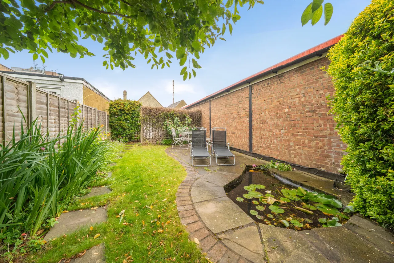 Finchley Park, London, N12, photo 11