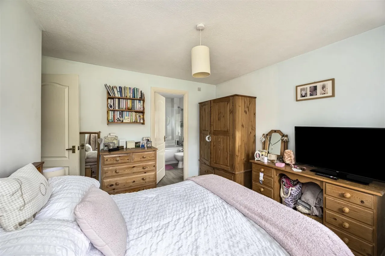 Downland Copse, Uckfield, TN22 1SX, photo 15