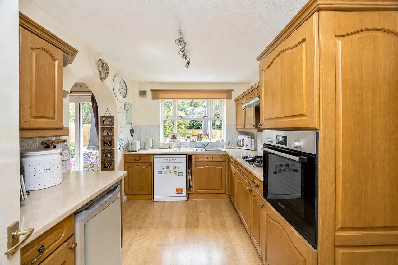 Downland Copse, Uckfield, TN22 1SX, photo 8