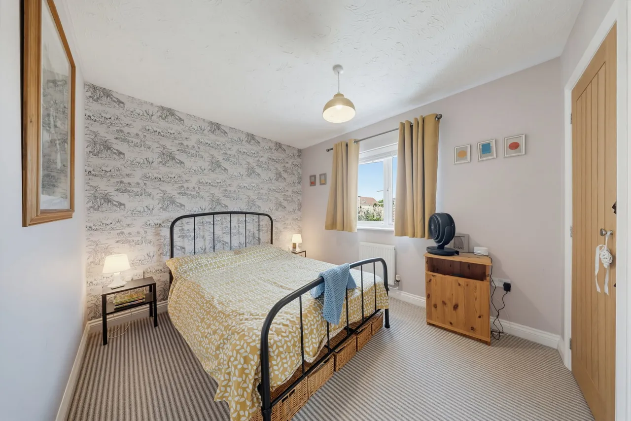 Howell Drive, Sapley, Huntingdon, PE28 2GD, photo 11