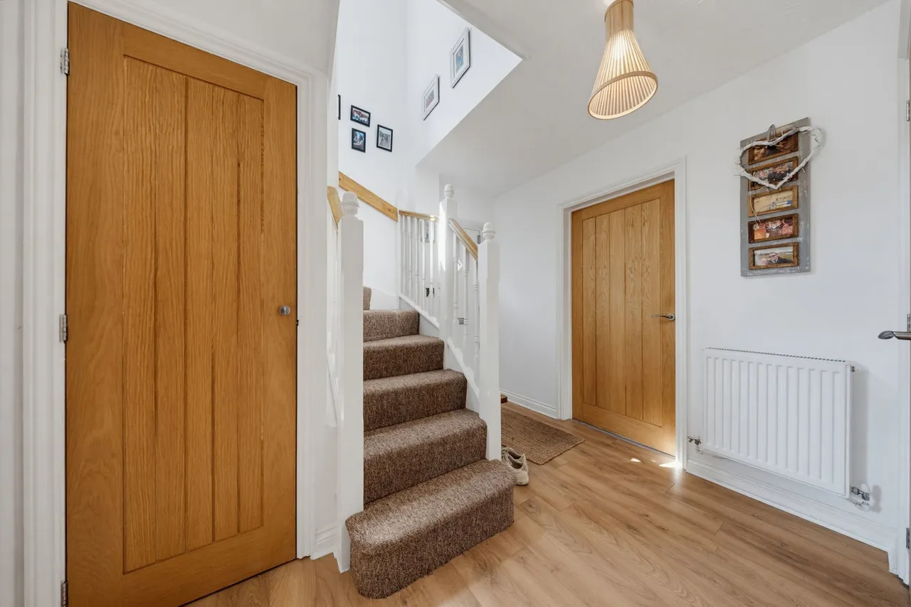 Howell Drive, Sapley, Huntingdon, PE28 2GD, photo 4