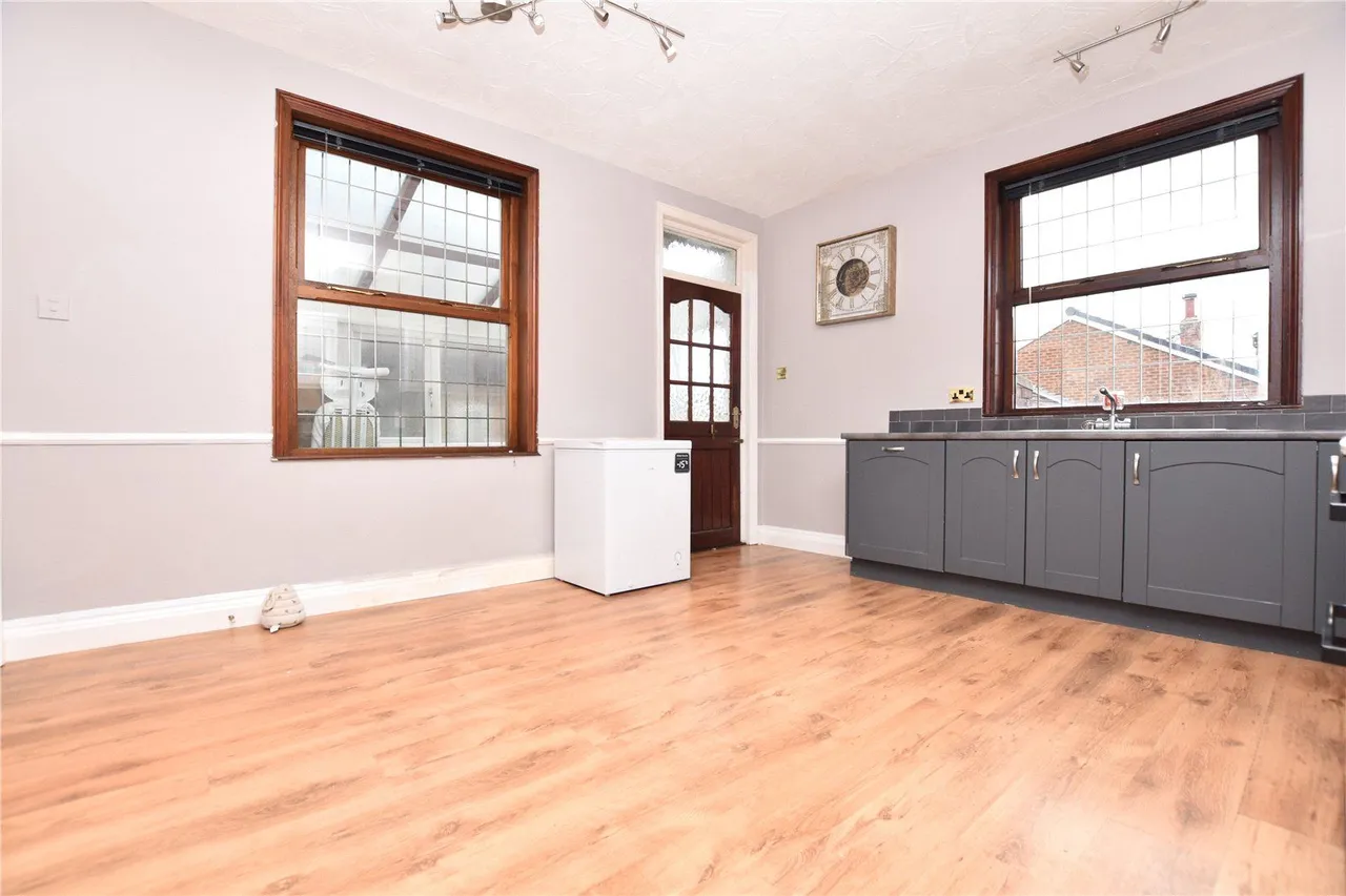 Westerton Road, Tingley, WF3, photo 14