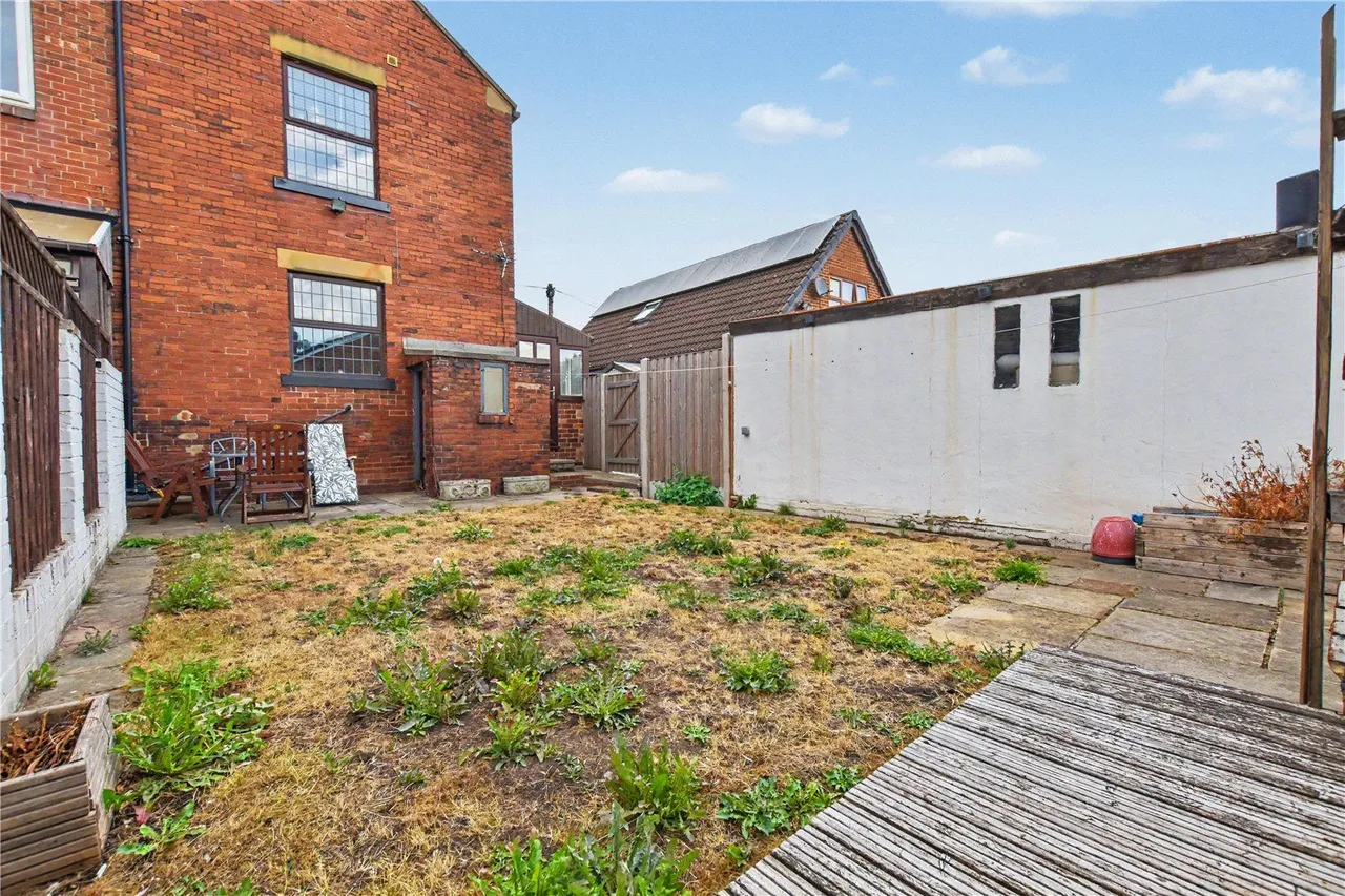 Westerton Road, Tingley, WF3, photo 9