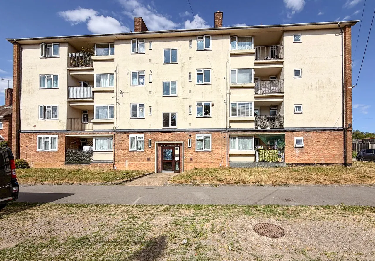 2 bed flat to rent — Northridge Way, Hemel, Watford, HP1