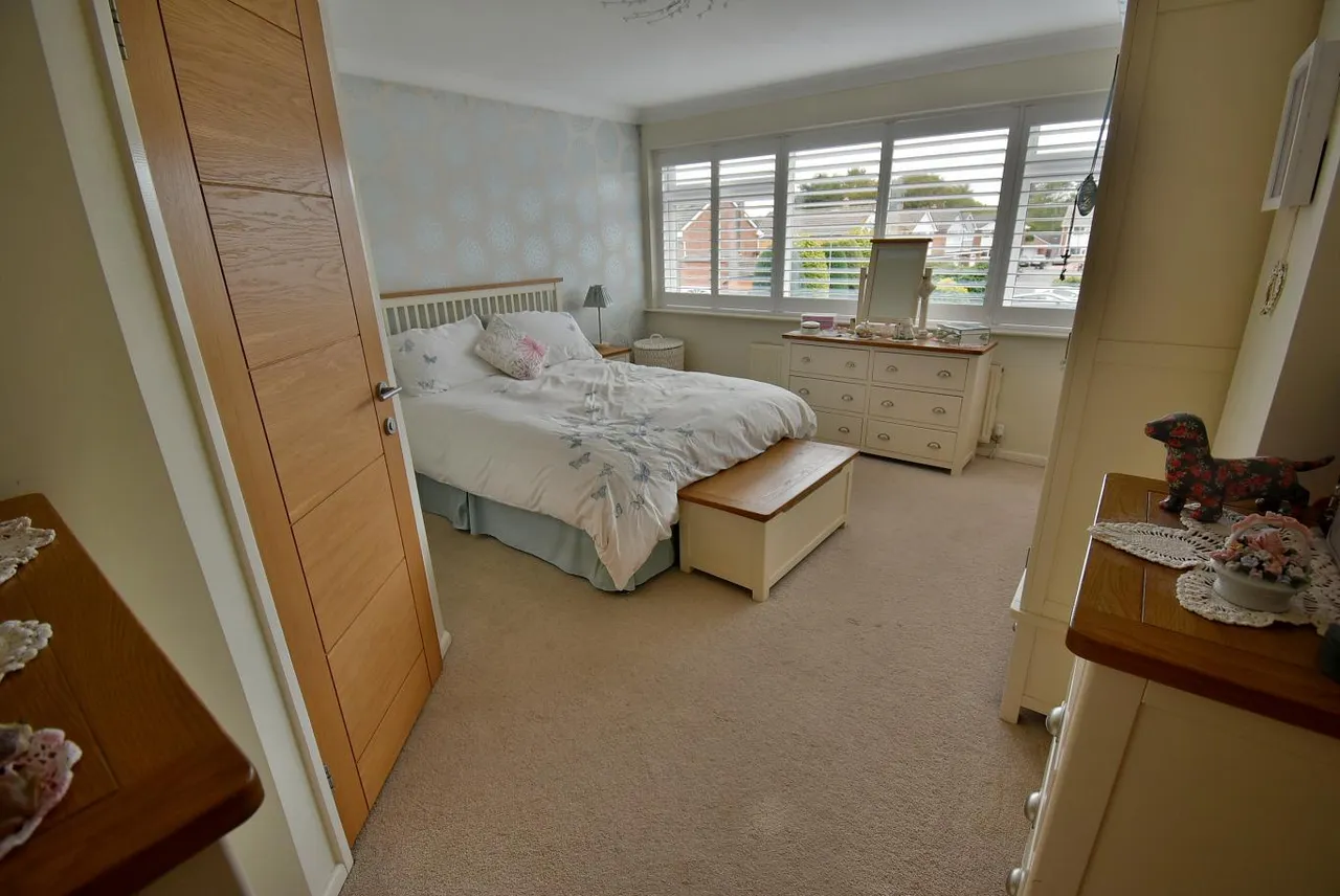 Wollaton Road, BH22, photo 14