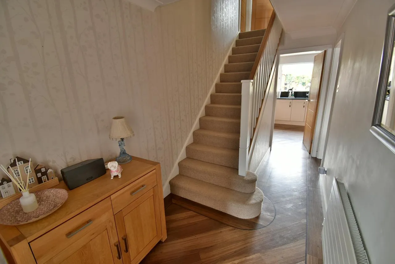 Wollaton Road, BH22, photo 12